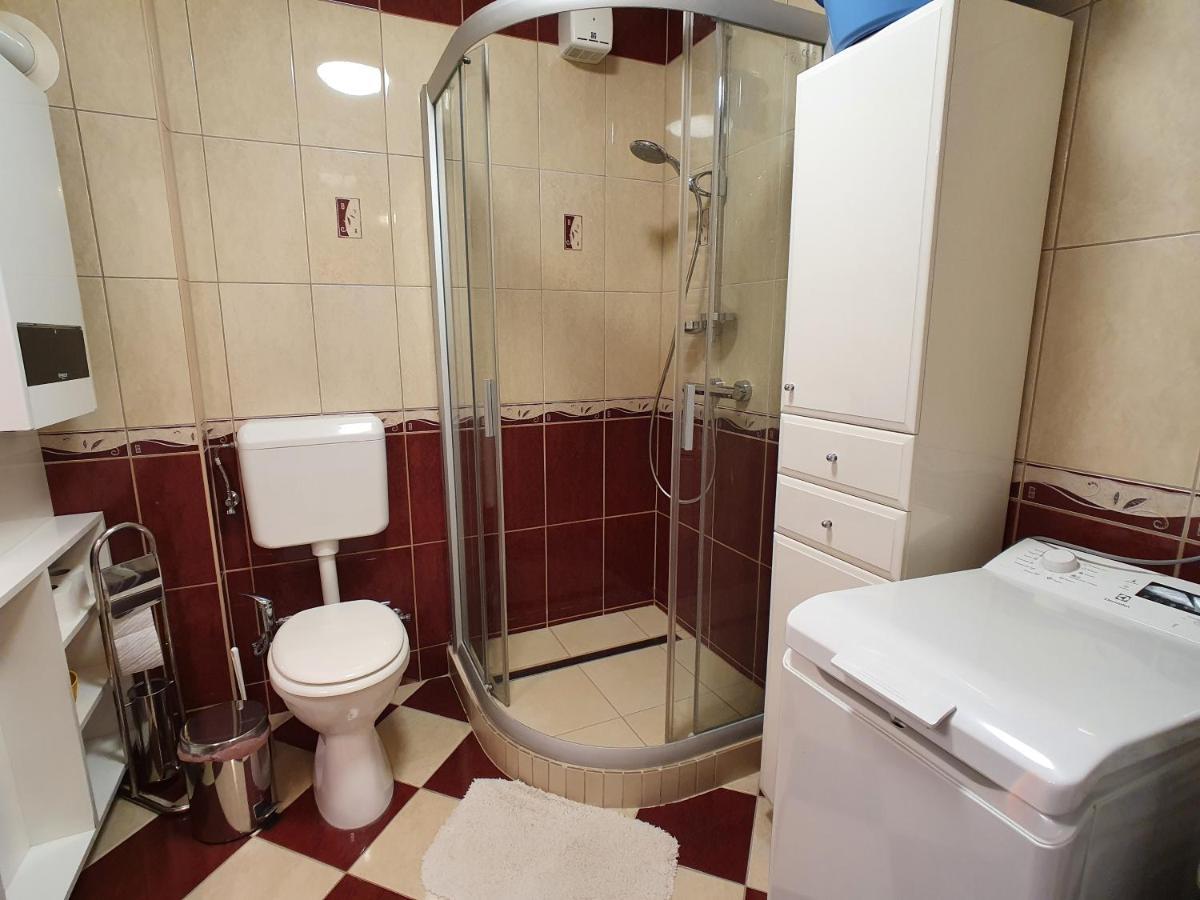 Dorci Apartman Keszthely Bagian luar foto
