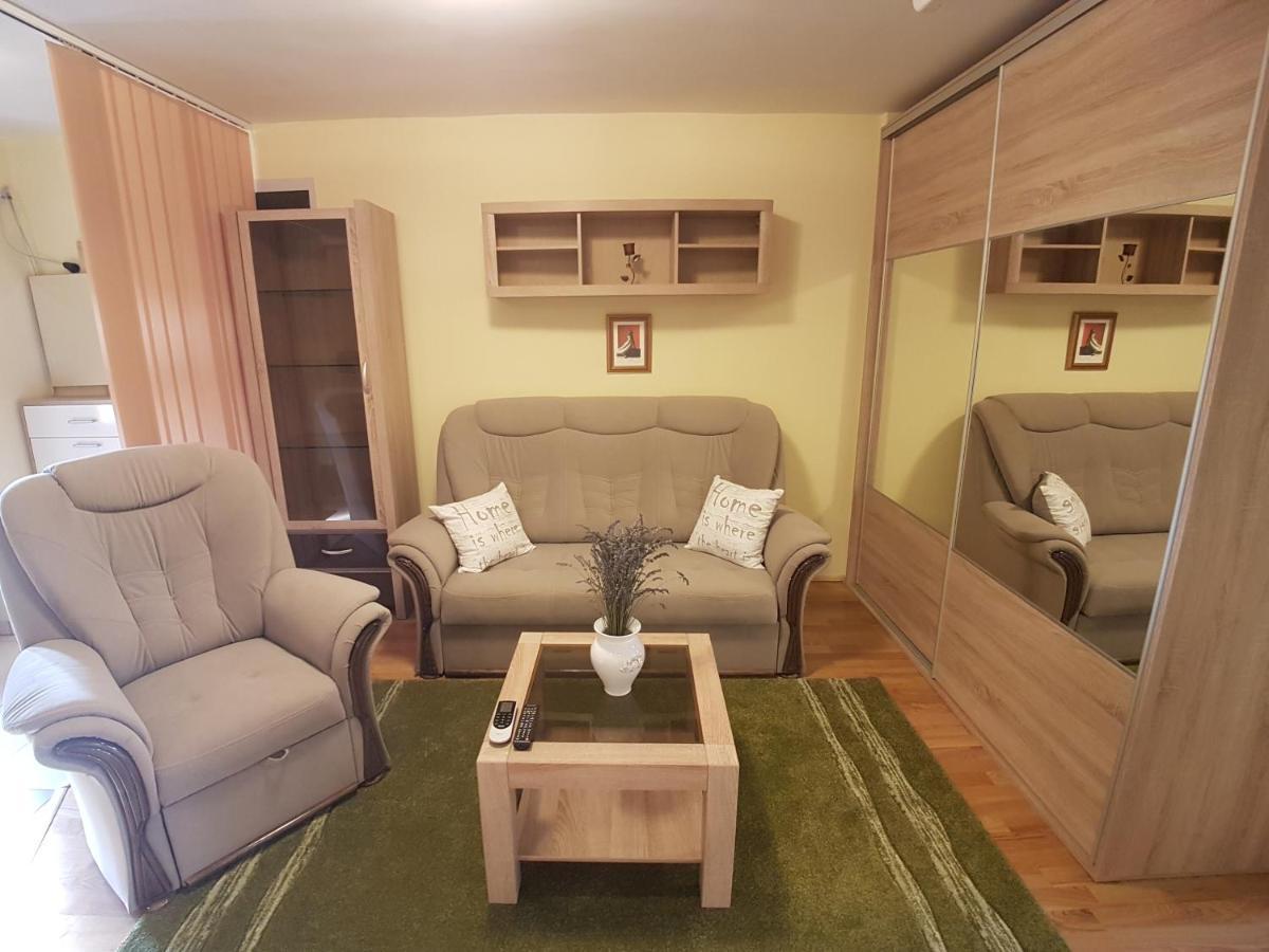Dorci Apartman Keszthely Bagian luar foto
