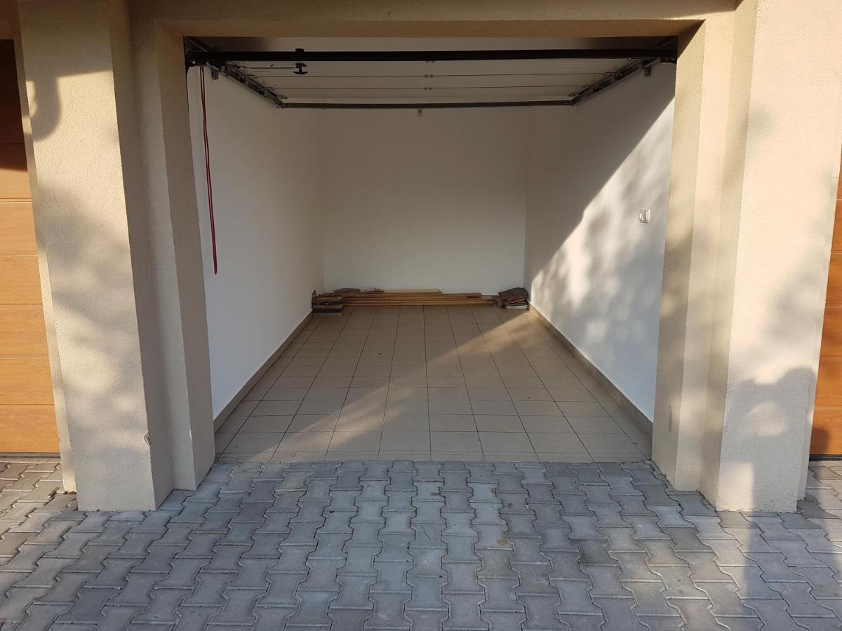 Dorci Apartman Keszthely Bagian luar foto