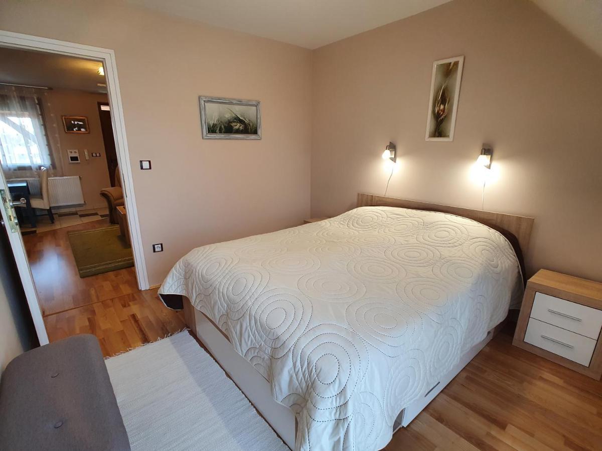 Dorci Apartman Keszthely Bagian luar foto